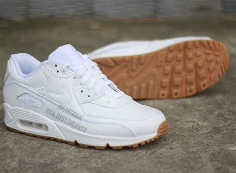 nike air max 90 sole.